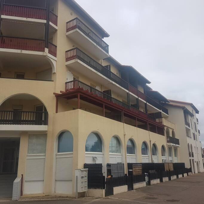 Апартаменты Magnifique T2 Meuble Au Pied Du Port Капбретон Экстерьер фото
